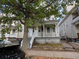 63 Sheffield Ave