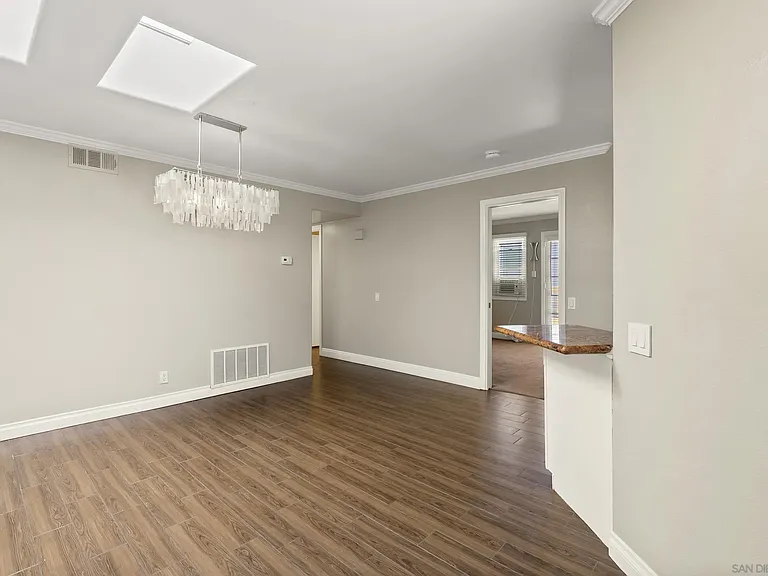 748 Isthmus Ct — Photo 16