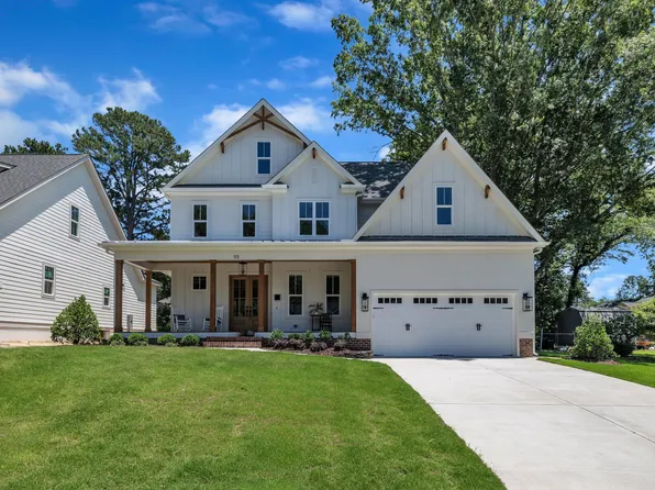 113 S Ennis St, Fuquay Varina, NC 27526