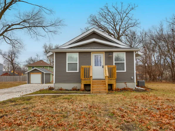 220 Guthrie Ave, Des Moines, IA 50313