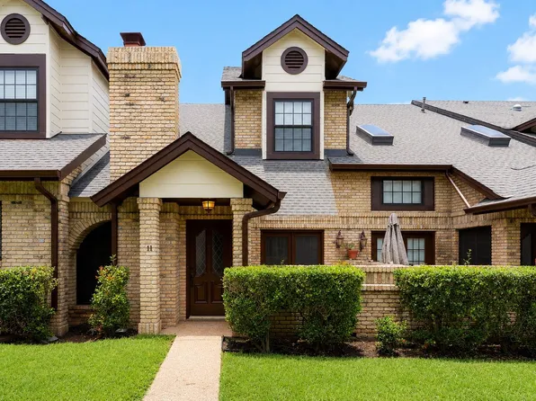 10819 Crown Colony Dr APT 11, Austin, TX 78747