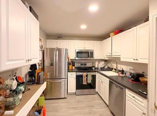 326 Broadway APT 3, Somerville, MA 02145