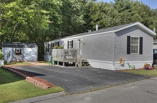 1st image of 32 Barksdale Ave
