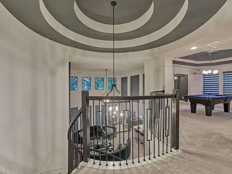 407 Tulip Tree Ct — Photo 31