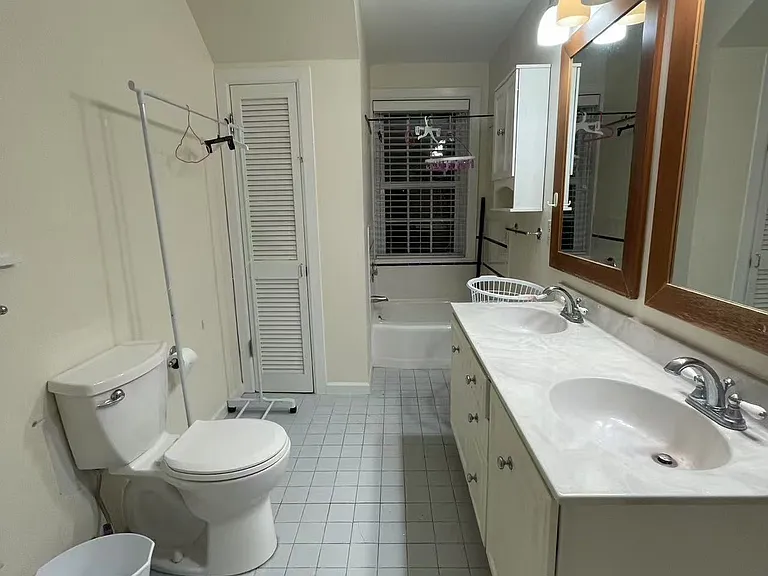 432 Carswold Dr — Photo 21
