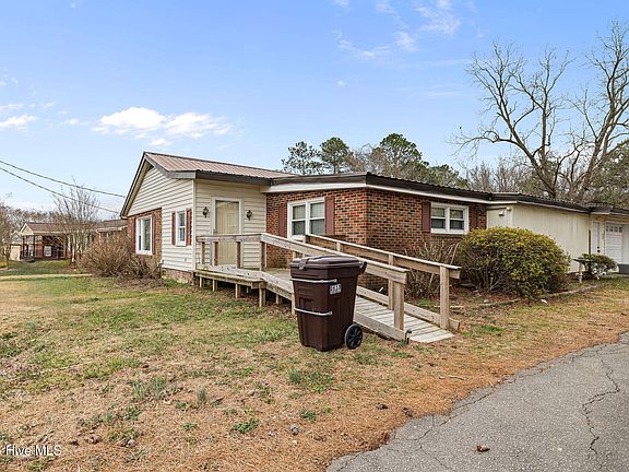 2nd image of 366 Forehand Road NE