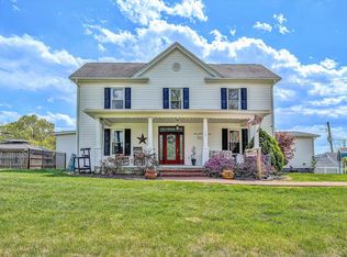 1150 Drewrys Hill Rd, Vinton, VA 24179