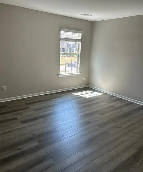 1773 Trevino Dr — Photo 18