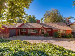 1038 Flanders Rd, La Canada Flintridge, CA 91011