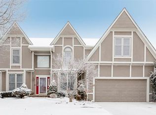12846 Reeder St, Overland Park, KS 66213