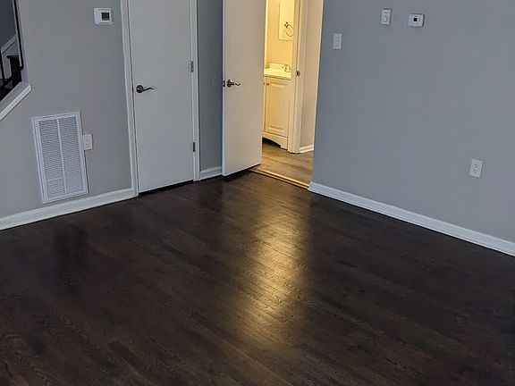 5th image of 1-40 Raleigh Ct #36