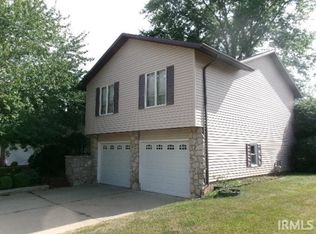 307 Sherwood Dr, Covington, IN