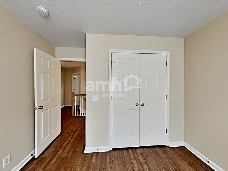 7409 Campton Rd — Photo 14