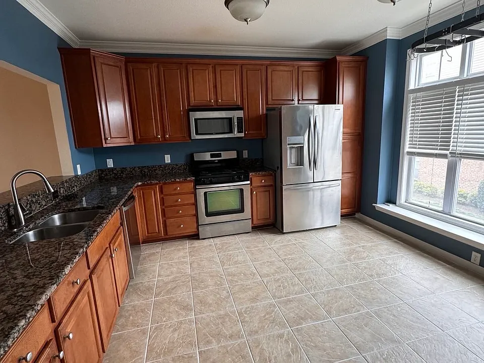 4772 Beach Bay Ct