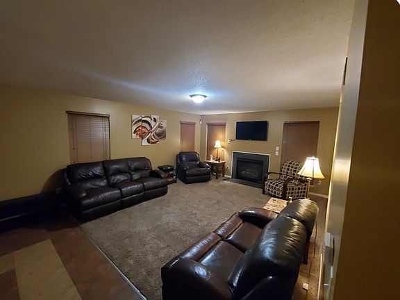 3rd image of 29660 Marshall Dr