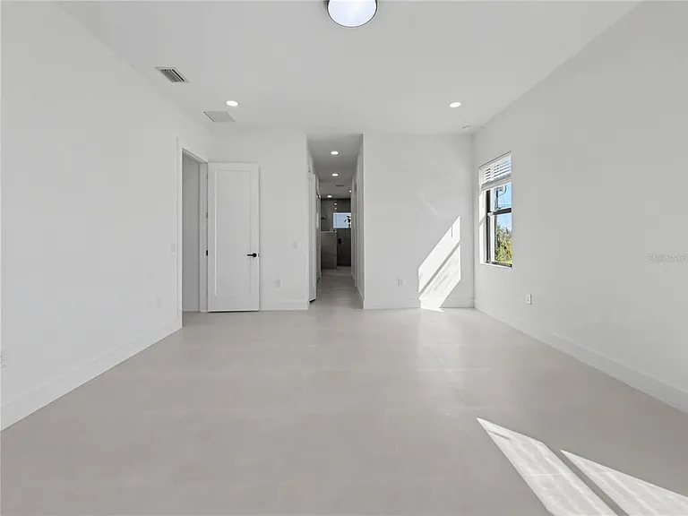 14687 Lillian Cir — Photo 13