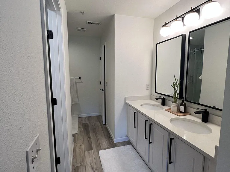 5242 238th Ln SE — Photo 14