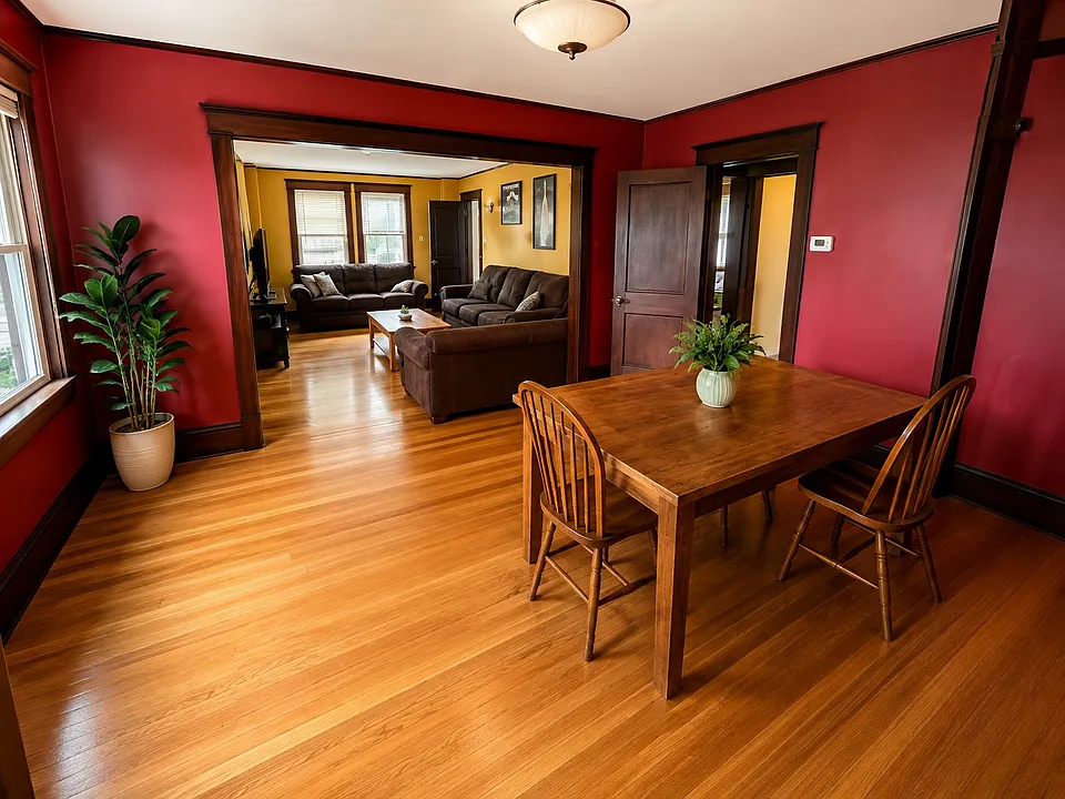 17 Cufflin St #2