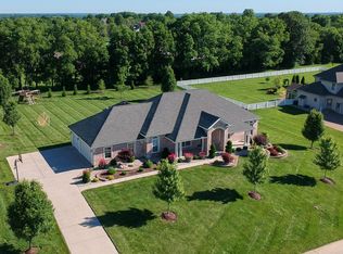 209 Jessie Dr, Wentzville, MO 63385