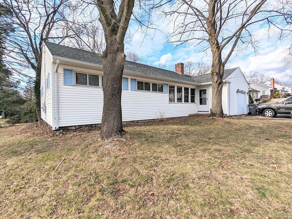 136 Vernon St, Manchester, CT 06042 Zillow