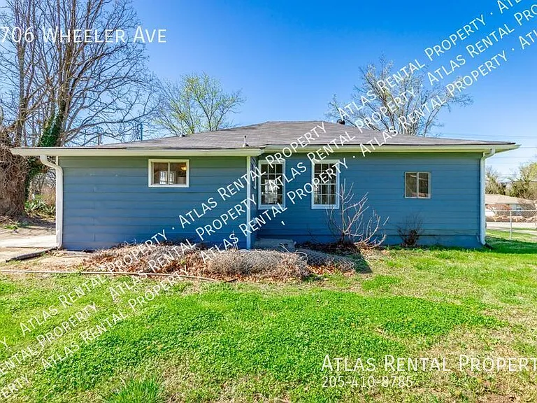 1706 Wheeler Ave — Photo 3