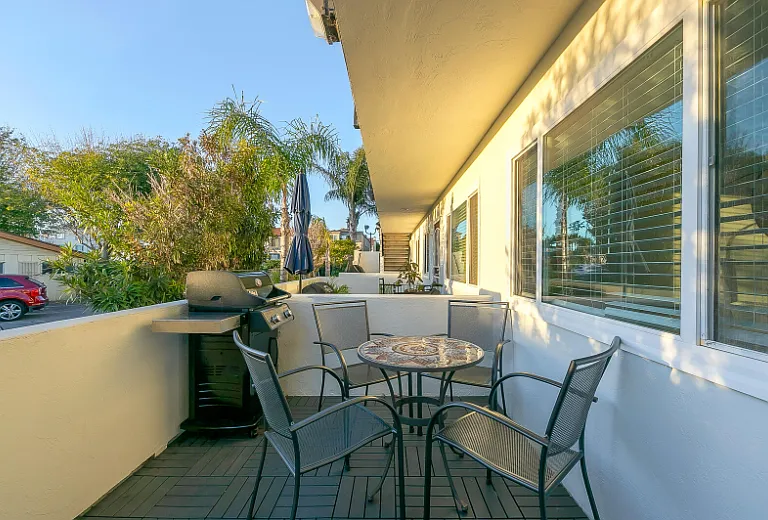 829 Missouri St — Photo 18