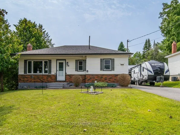 76 Hessford St, Greater Napanee, ON K7R 2Z1