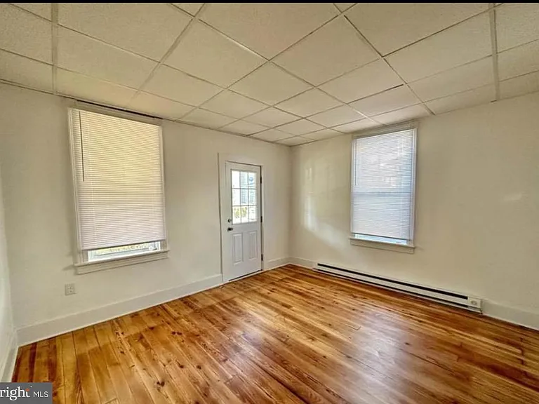 132 Arch St — Photo 3