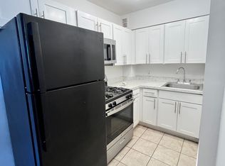 117 Wade St APT 2G, Jersey City, NJ 07305