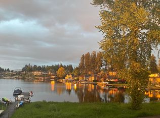 610 E Lake Stevens Rd APT 103, Lake Stevens, WA 98258
