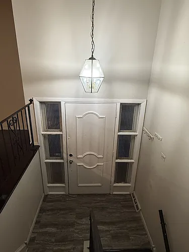 3327 Laurel Ln Photo 1