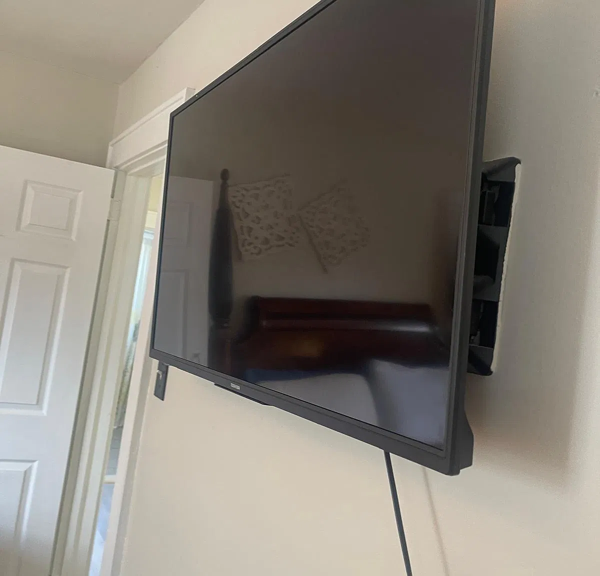 1 bed, $1,000 — Photo 1