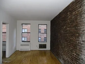 Rented by Rent Manhattan