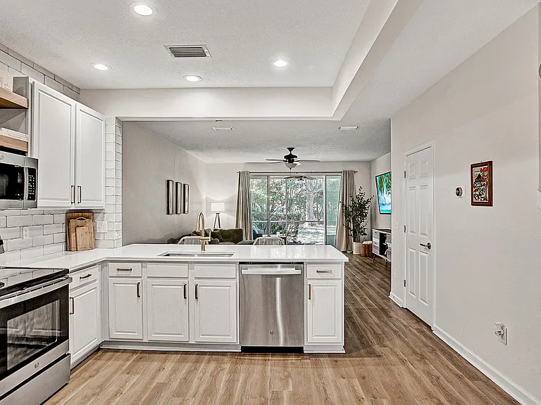 13255 Stone Pond Dr — Photo 7