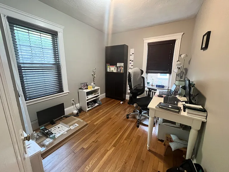 95 Westbourne Ter #1 — Photo 12