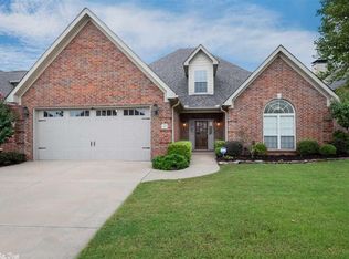 20 Glasgow Ct, Little Rock, AR 72211