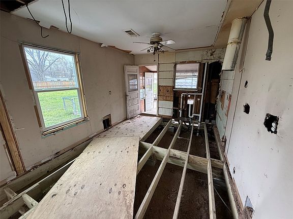 4th image of 8454 Rannie Rd