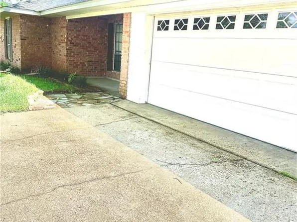 74 Janell Dr, Alexandria, LA 71303