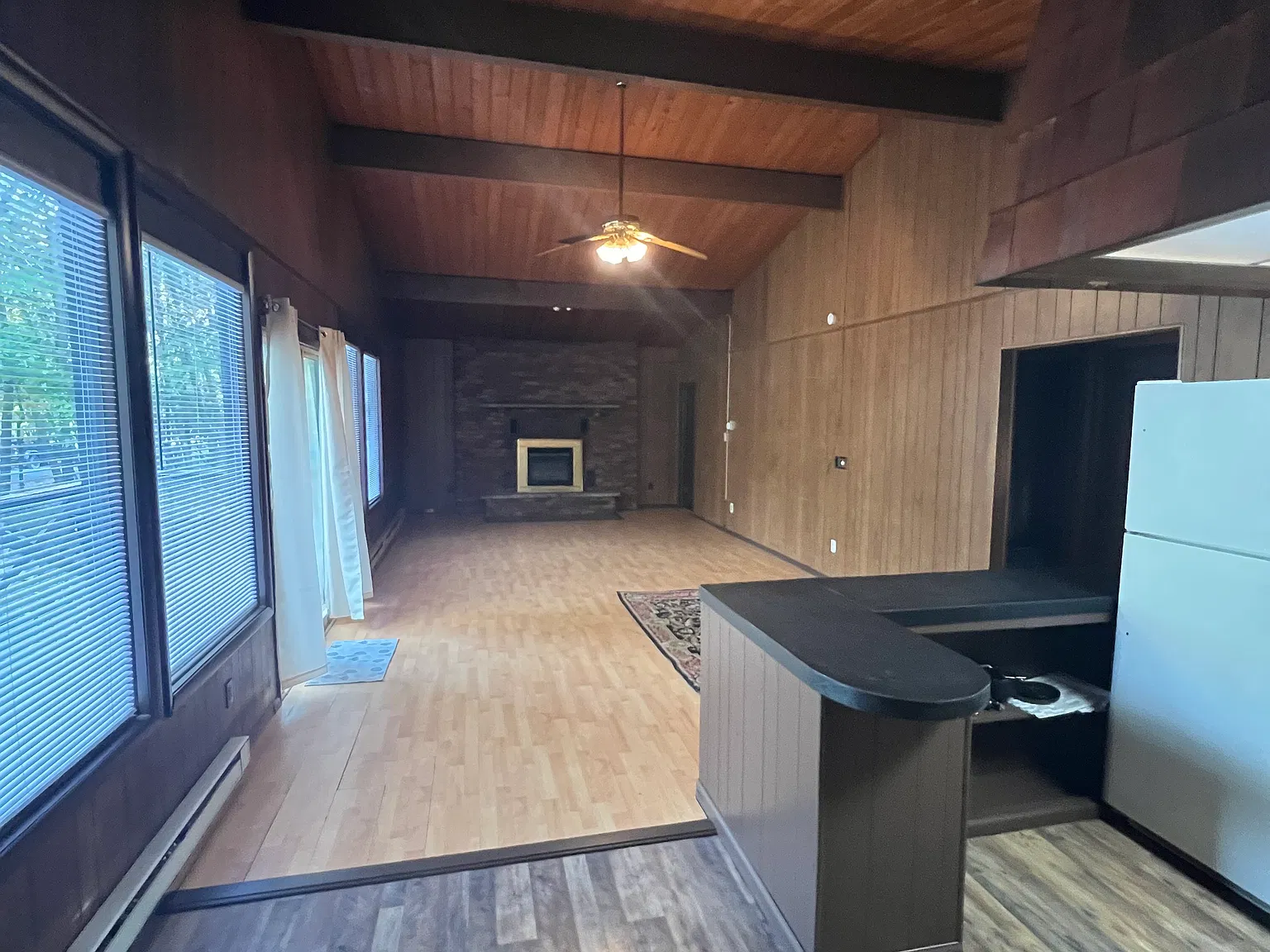 3 bed, 1120 sqft, $1,750 — Photo 2