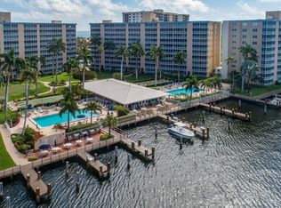 3212 S Ocean Blvd APT 902A, Highland Beach, FL 33487