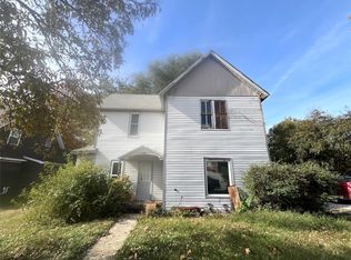 312 Maxwell St, Maxwell, IA 50161