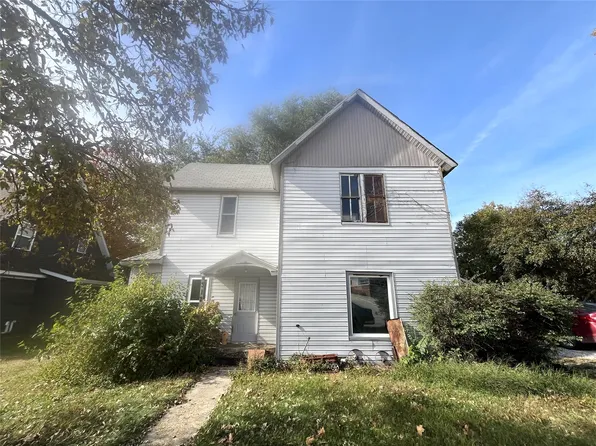312 Maxwell St, Maxwell, IA 50161