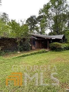 3985 Evans To Locks Rd