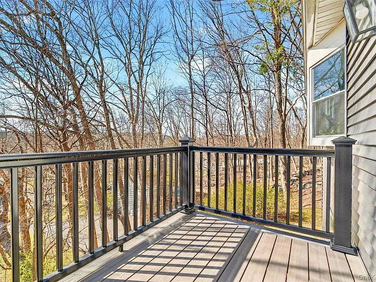 11 Colonel Glenn Dr — Photo 3
