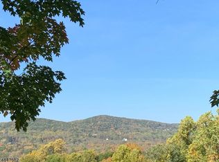 18 Augusta Dr UNIT 2, Vernon, NJ 07462