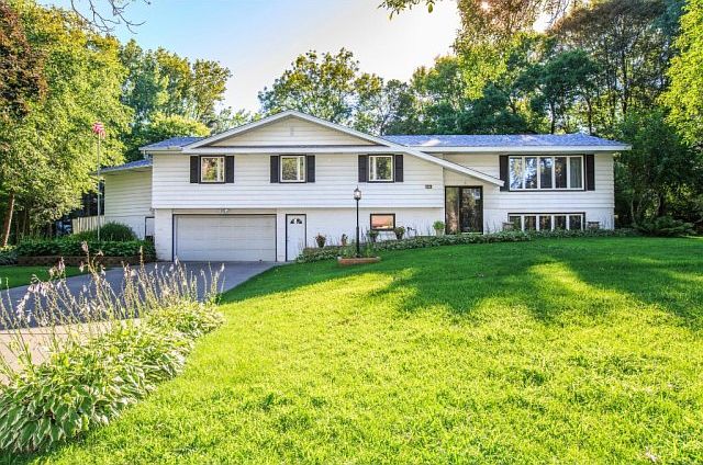 1st image of 1935 Gluek Ln
