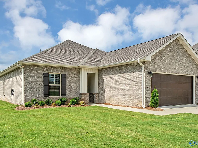 16640 Aspen Ln — Photo 2