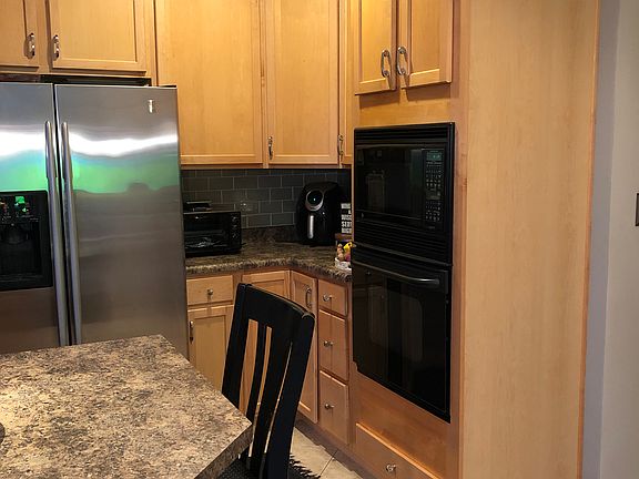 5th image of 516 Park Pl