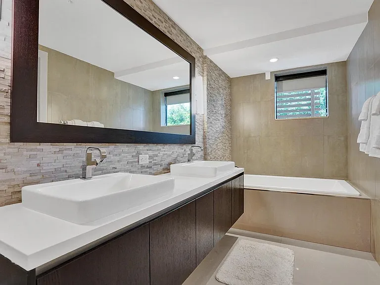 3040 N Ocean Blvd #N205 — Photo 38