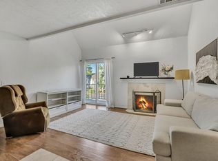 5327 S 560 E APT F, Murray, UT 84107